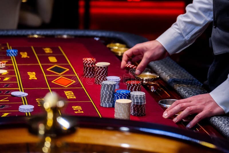 Bagan peringkat kombinasi kartu Sakong dari kartu tinggi hingga royal flush